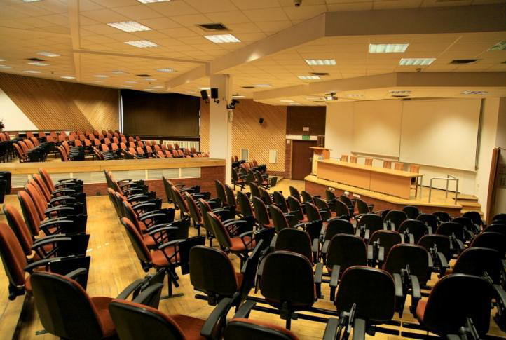 The photo of the Lecture Hall A (the Aula) of the IBIB PAN